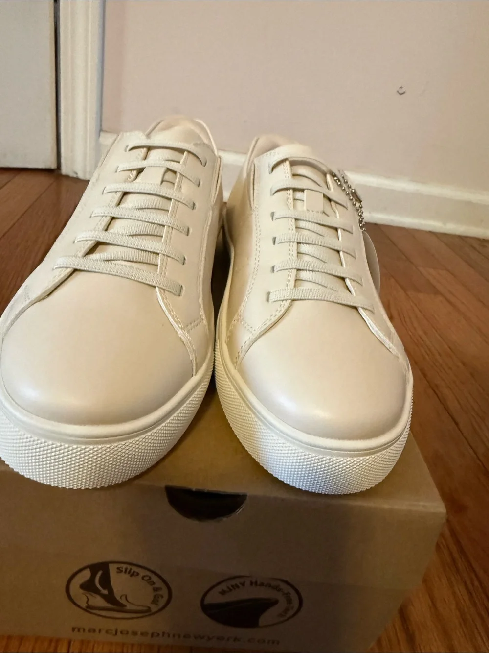 Marc Joseph New York White Leather Lace-Up Sneakers – New in Box, size 8
